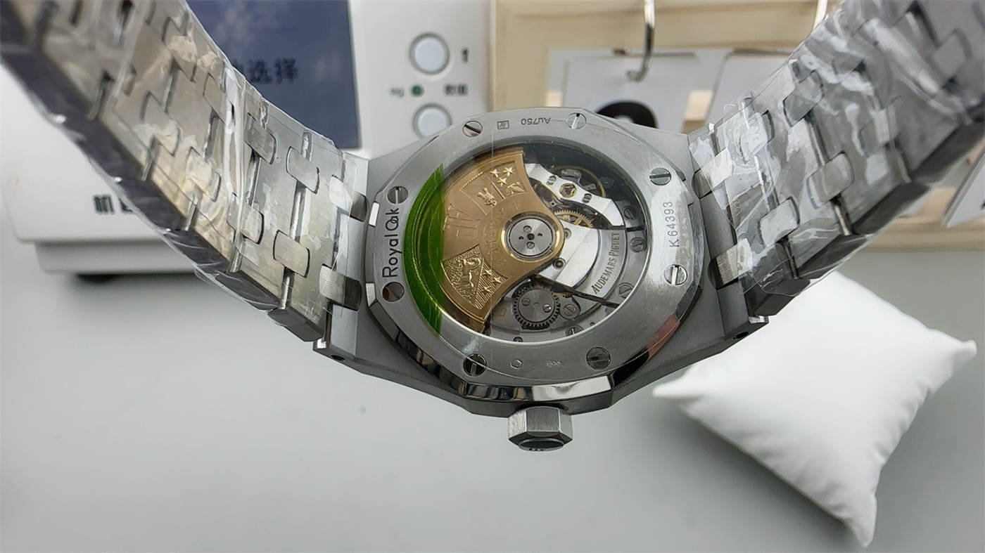 AP 15400 Frosted Gold Replica – APS Factory Royal Oak 41mm
