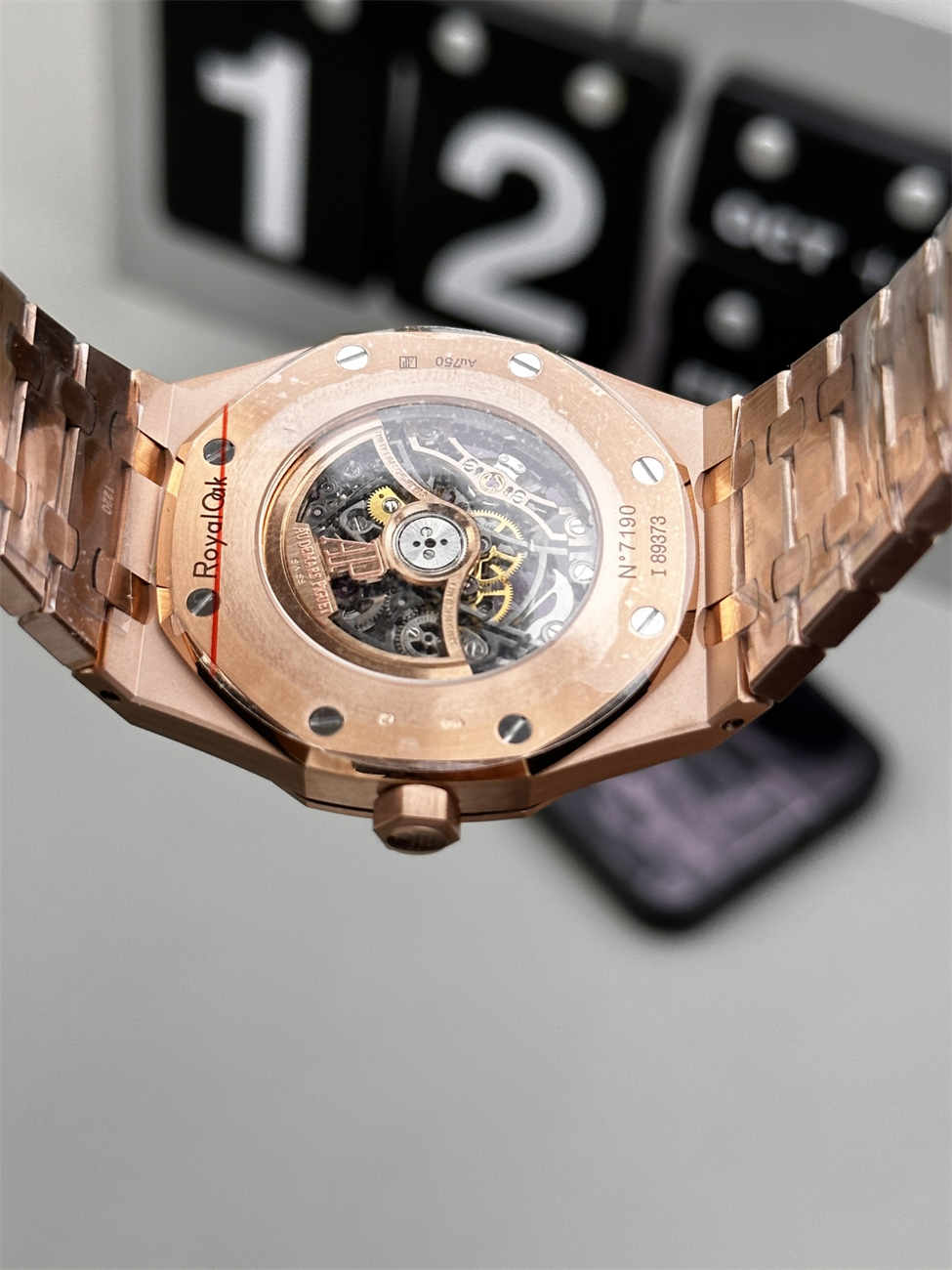 Audemars Piguet 15407 Rose Gold Replica – Royal Oak Double Balance Wheel Openworked 41mm