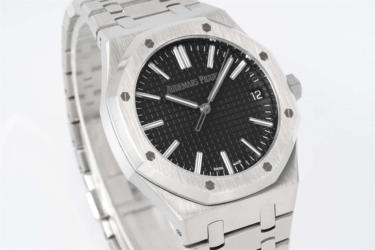 Audemars Piguet 15510 Black – Royal Oak 41 mm Stainless Steel Automatic Watch