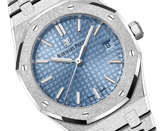Audemars Piguet Replica Watch Royal Oak FROSTED GOLD SELFWINDING 77353BC.GG.1263BC.01