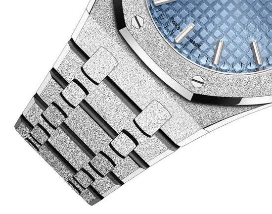 Audemars Piguet Replica Watch Royal Oak FROSTED GOLD SELFWINDING 77353BC.GG.1263BC.01