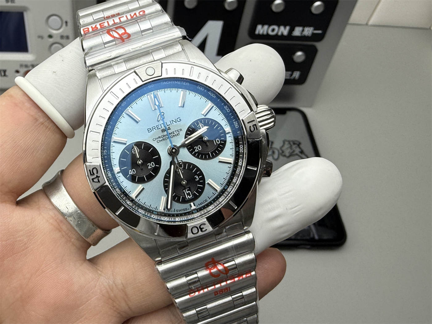 Breitling Chronomat 42 Replica – Blue Dial Steel Bracelet Automatic Watch