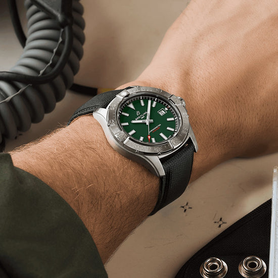 Breitling Replica Watch Avenger Automatic 42, A17328101L1X1,