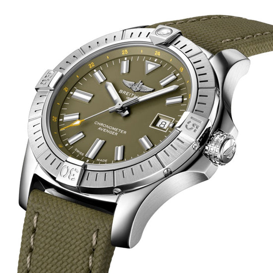 Breitling Replica Watch Avenger Automatic 43 Stainless Steel A17318101L1X1