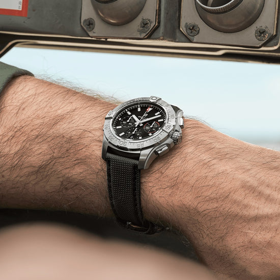 Breitling Replica Watch Avenger B01 Chronograph 44 AB0147101B1X1