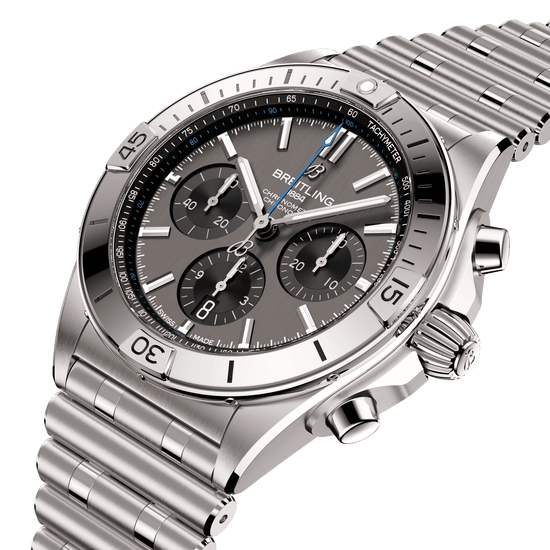 Breitling Replica Watch Super Chronomat B01 42, Titanium, EB0134101M1E1