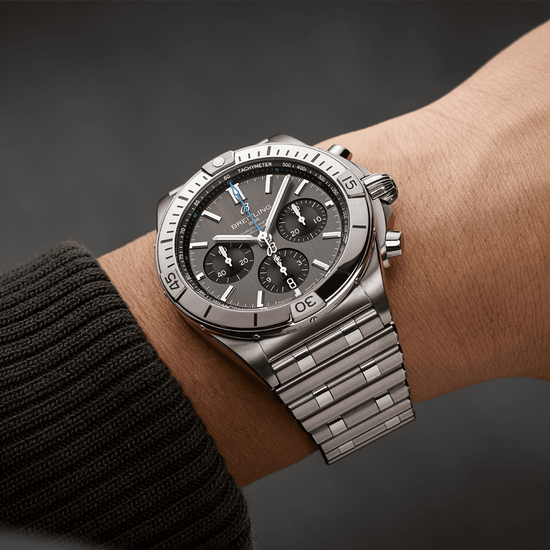 Breitling Replica Watch Super Chronomat B01 42, Titanium, EB0134101M1E1