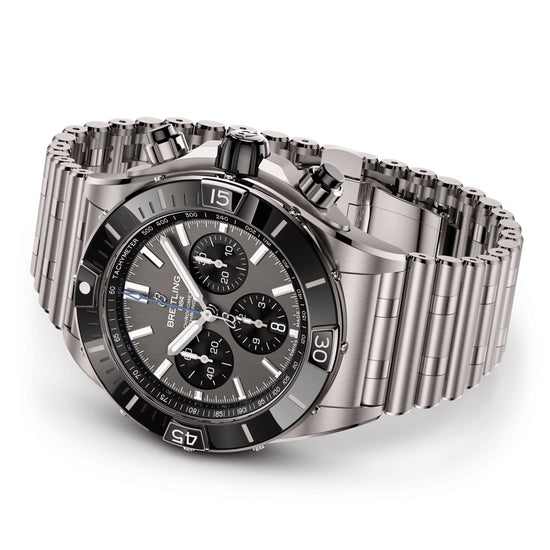 Breitling Replica Watch Super Chronomat B01 44 EB0136251M1E1