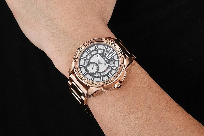 Cartier Calibre De Cartier Small Seconds Black And White Dial Rose Gold Case And Bracelet new122916