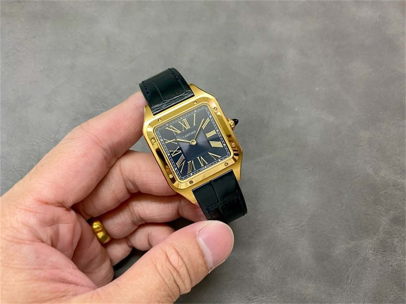 Cartier Santos Dumont XL Replica (Gold/Black) – F1 Factory [Lacquer Dial]