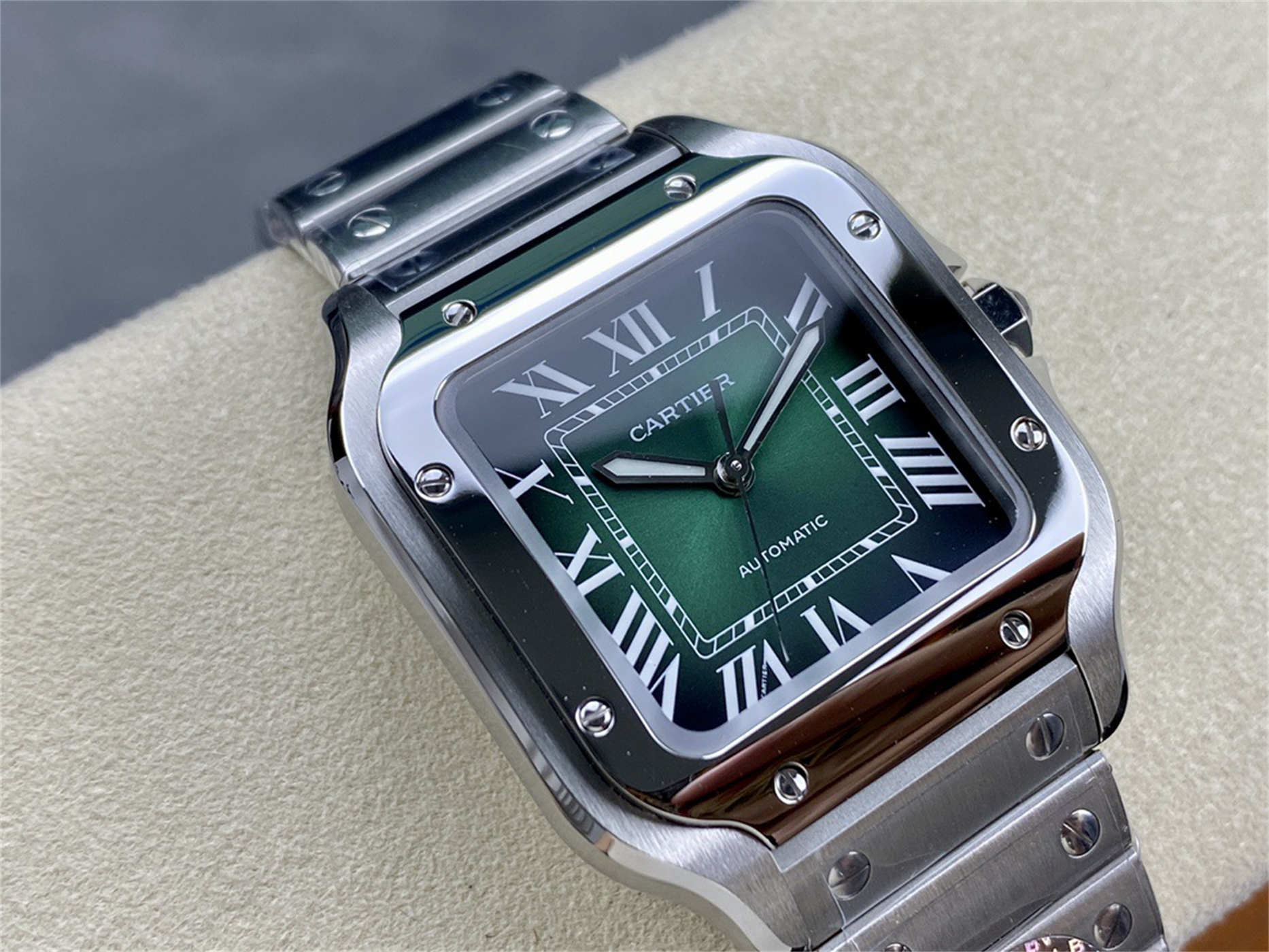 Cartier Santos Green Dial Medium Replica (WSSA0061) – BV Factory V2