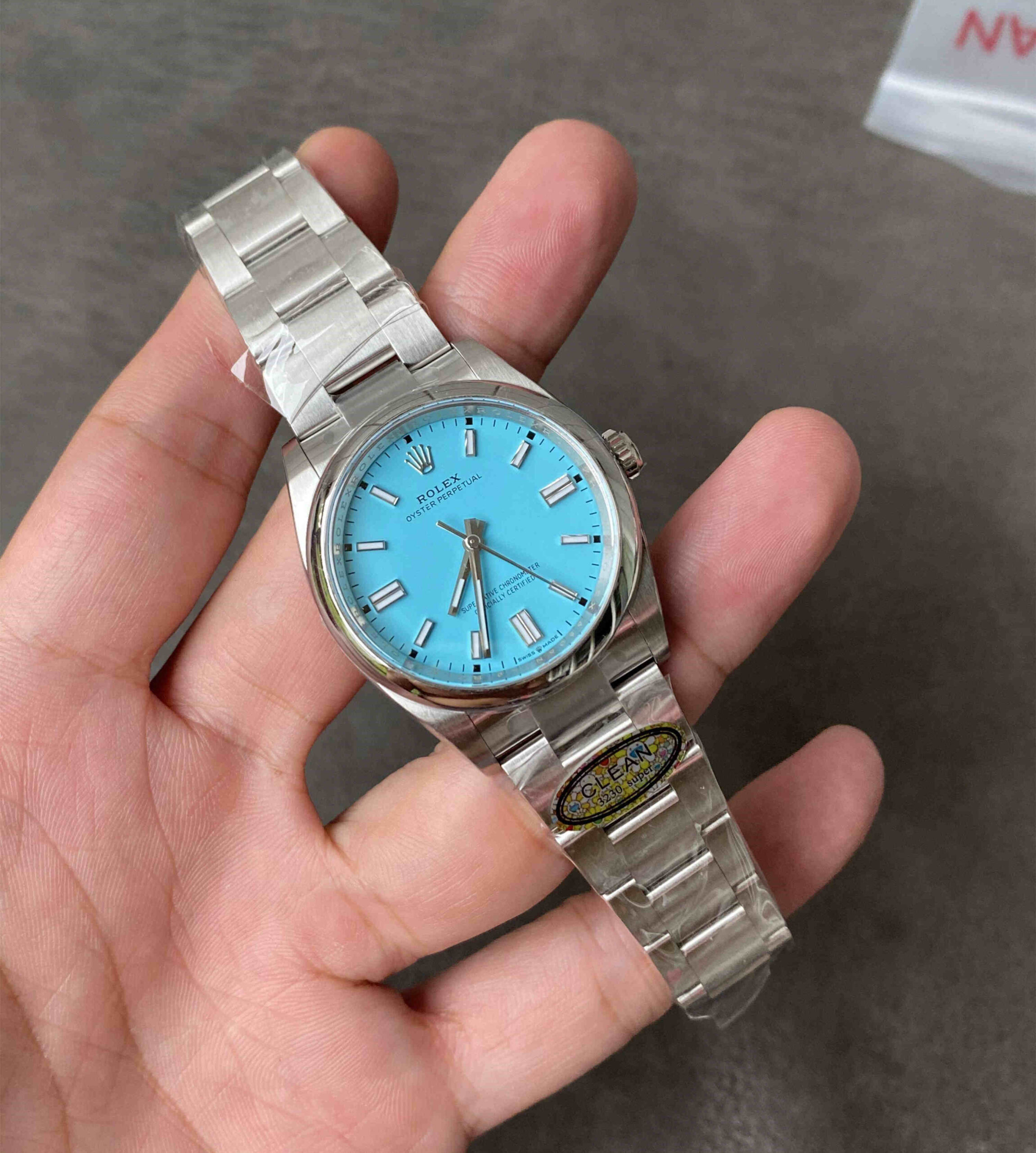 124300‑0006 – 41mm Tiffany Blue Oyster Perpetual Replica