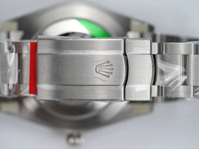 124300‑0008 – 41mm Oyster Perpetual Celebration Dial Replica