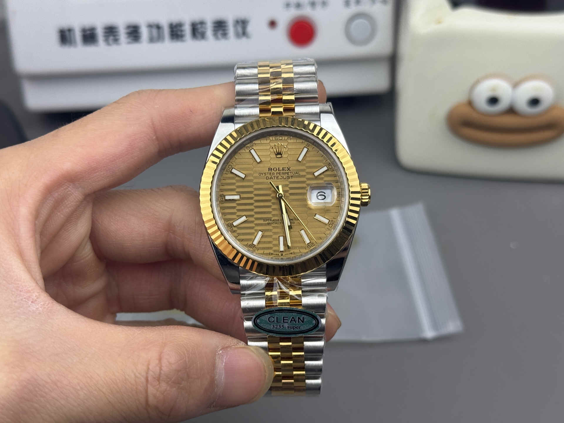 126333-0022 Two-Tone Datejust 41 Replica