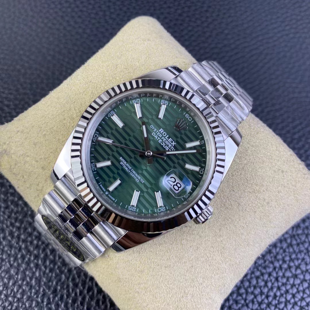 126334‑0030 – 41mm Green Datejust Replica with 3235 Movement