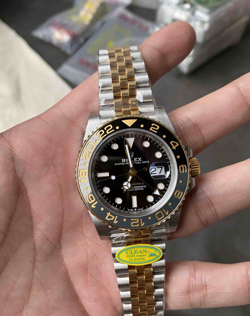 126713GRNR Two-Tone GMT-Master II Replica
