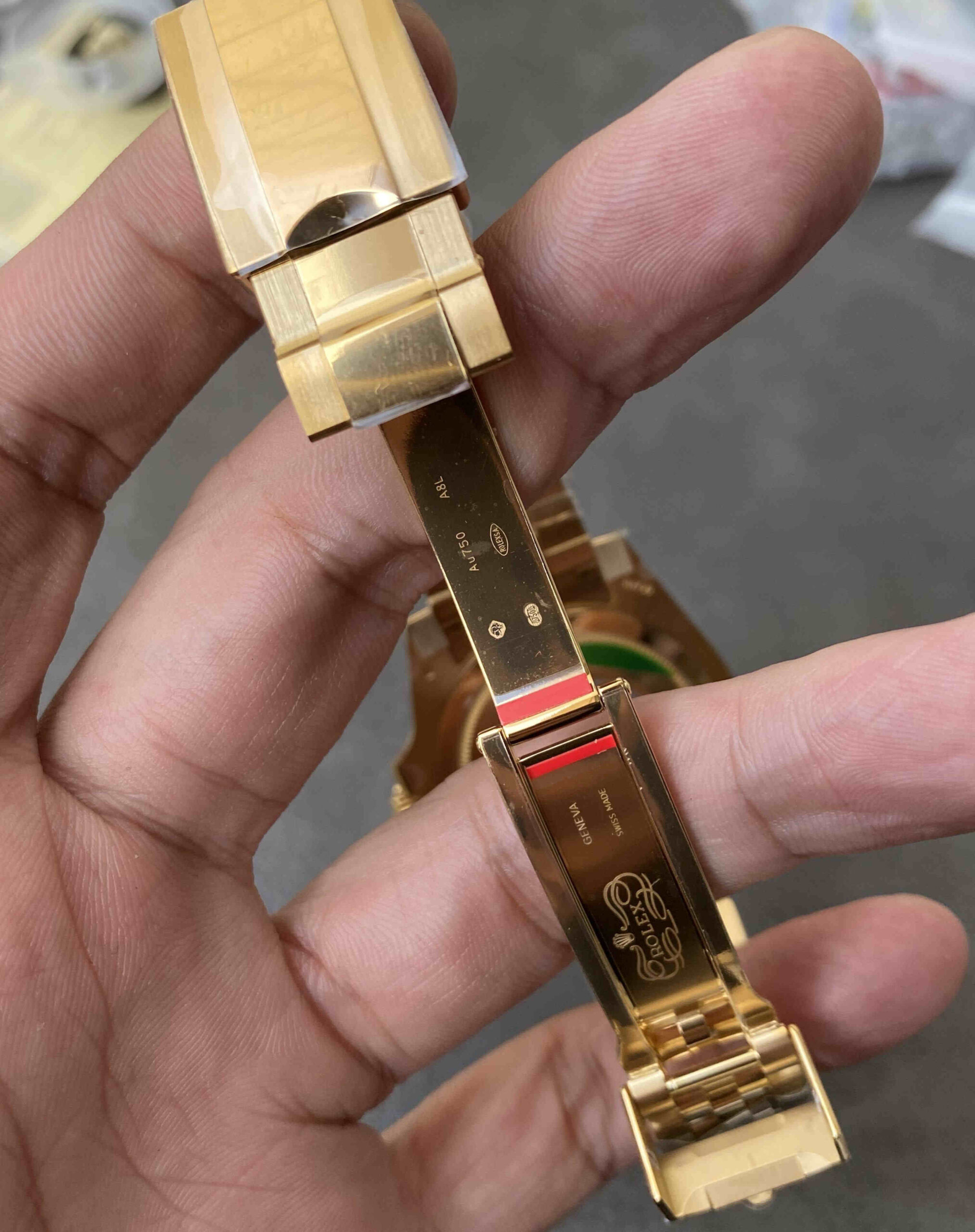 126718GRNR Yellow Gold GMT-Master II Replica