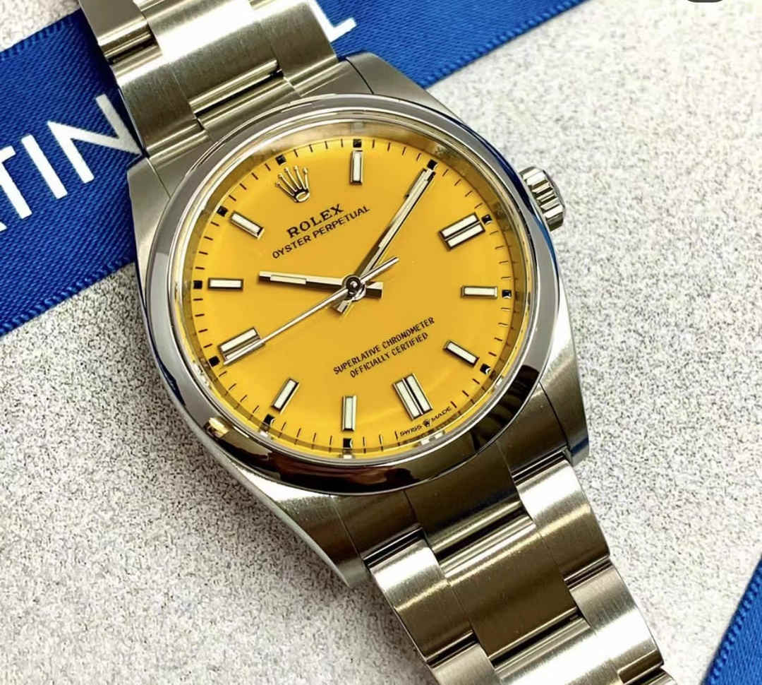 134300-0007 – 41mm Yellow Dial Oyster Perpetual Replica