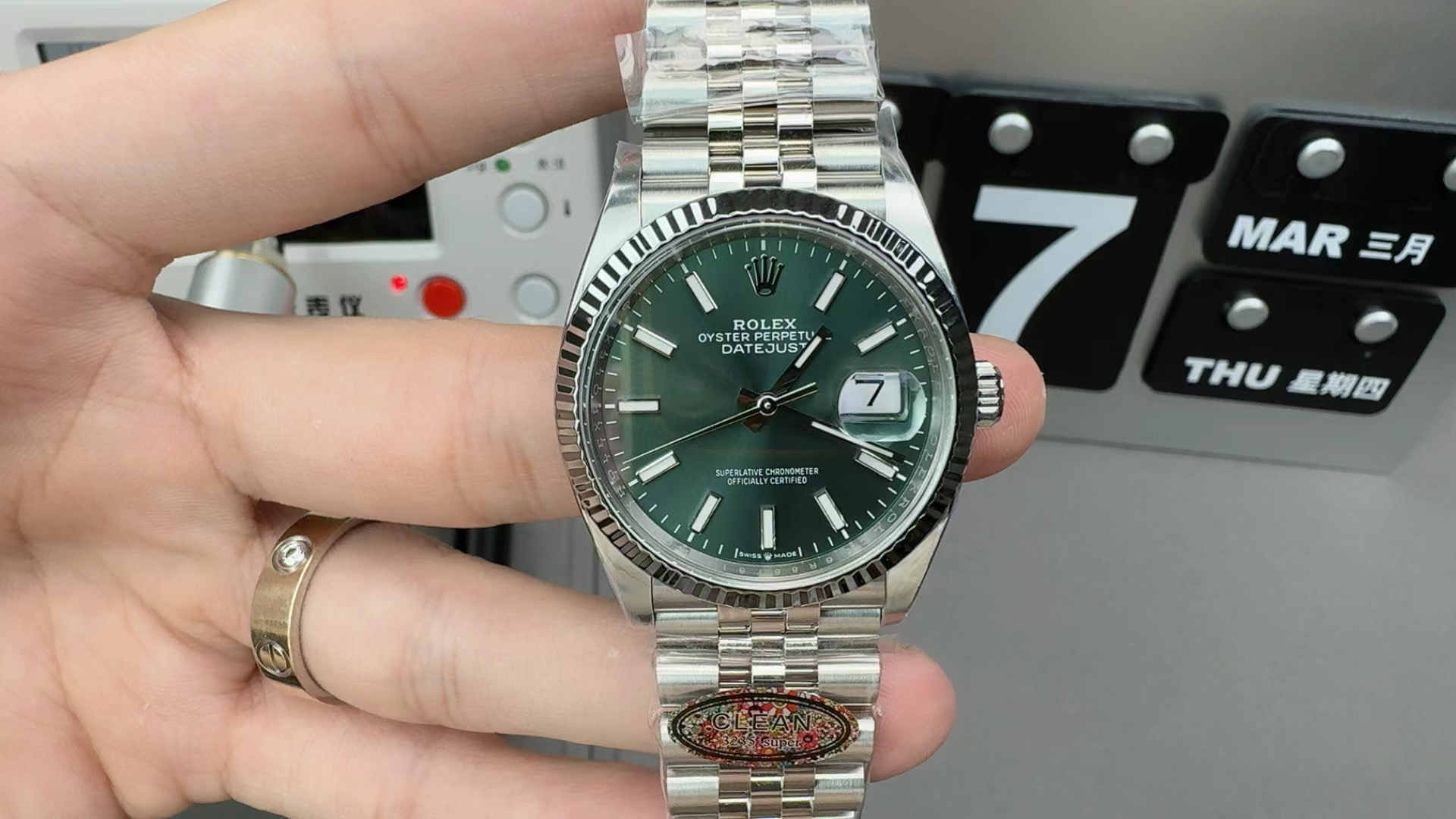 Datejust 36 126234 – Green Dial 36mm Rolex Clone