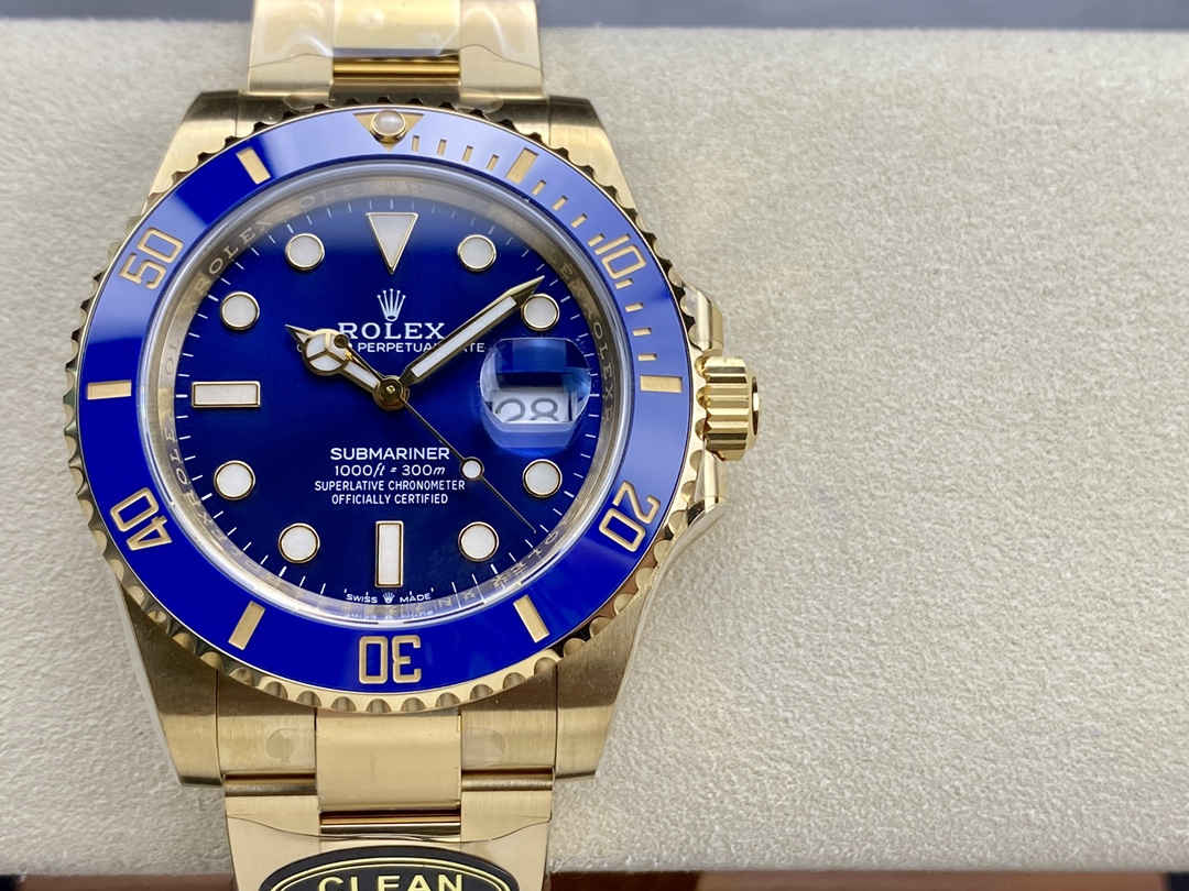 Rolex Submariner 126618LB – 41mm Full Gold Blue Submariner Replica