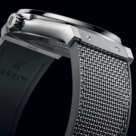 Hublot Replica Watch Classic Fusion Essential Grey 45, 511.NX.5610.NR.HEC24