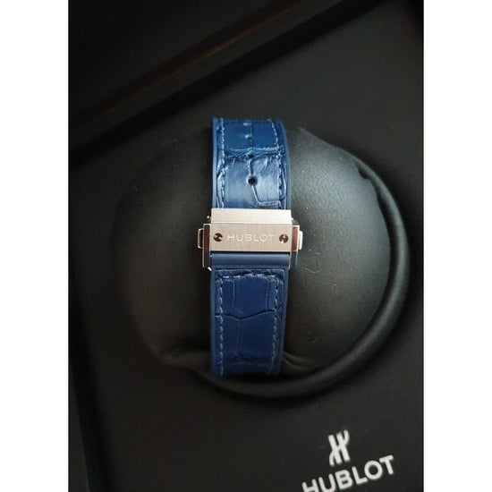 Hublot Replica Watch Classic Fusion Titanium Blue 38mm, 565.NX.7170.LR