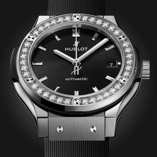 Hublot Replica Watch Classic Fusion Titanium Diamonds 38, 565.NX.1470.RX.1204