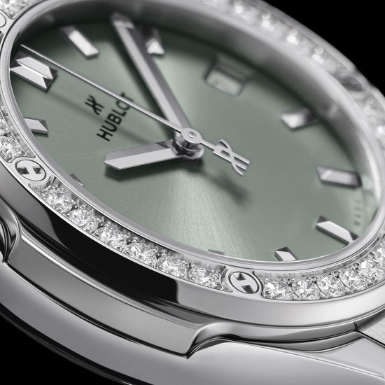 Hublot Replica Watch Classic Fusion Titanium Sage Green Diamonds, 581.NX.891G.NR.1104.