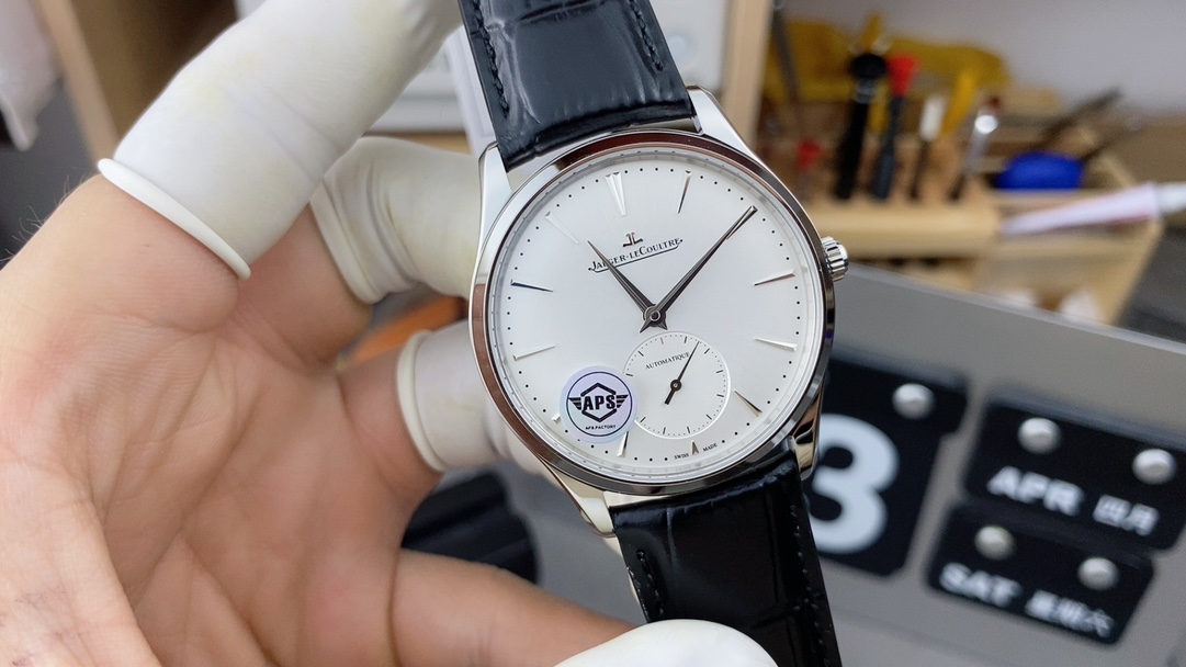 Jaeger LeCoultre Master Control Replica 1218420 – APS Factory 39mm White Dial