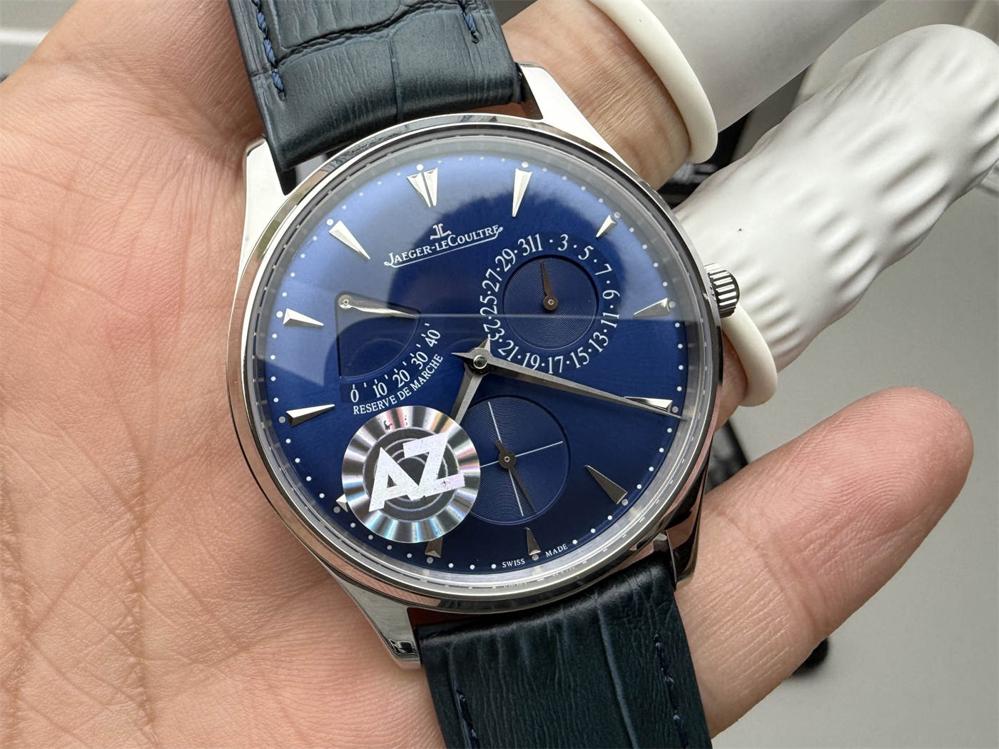 JLC Master 1378480 Replica – Blue Dial 39mm AZ Integrated Movement
