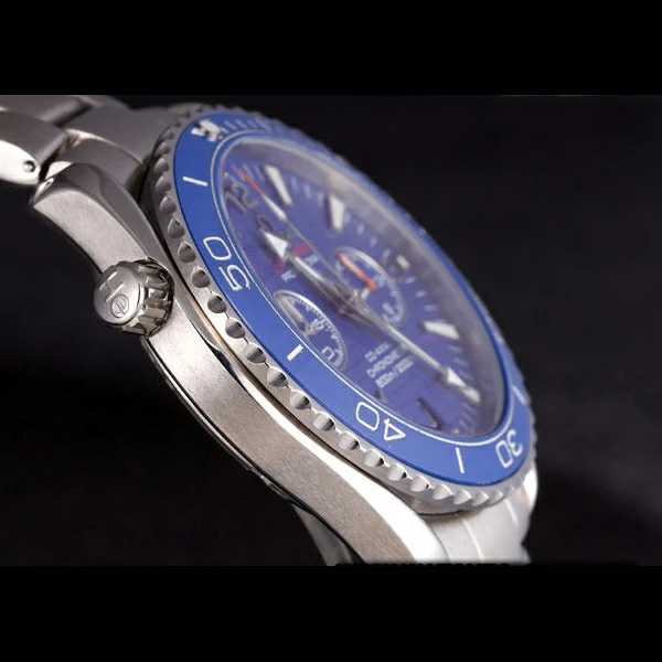 Omega James Bond Skyfall Chronometer Watch with Blue Dial and Blue Bezel new59463