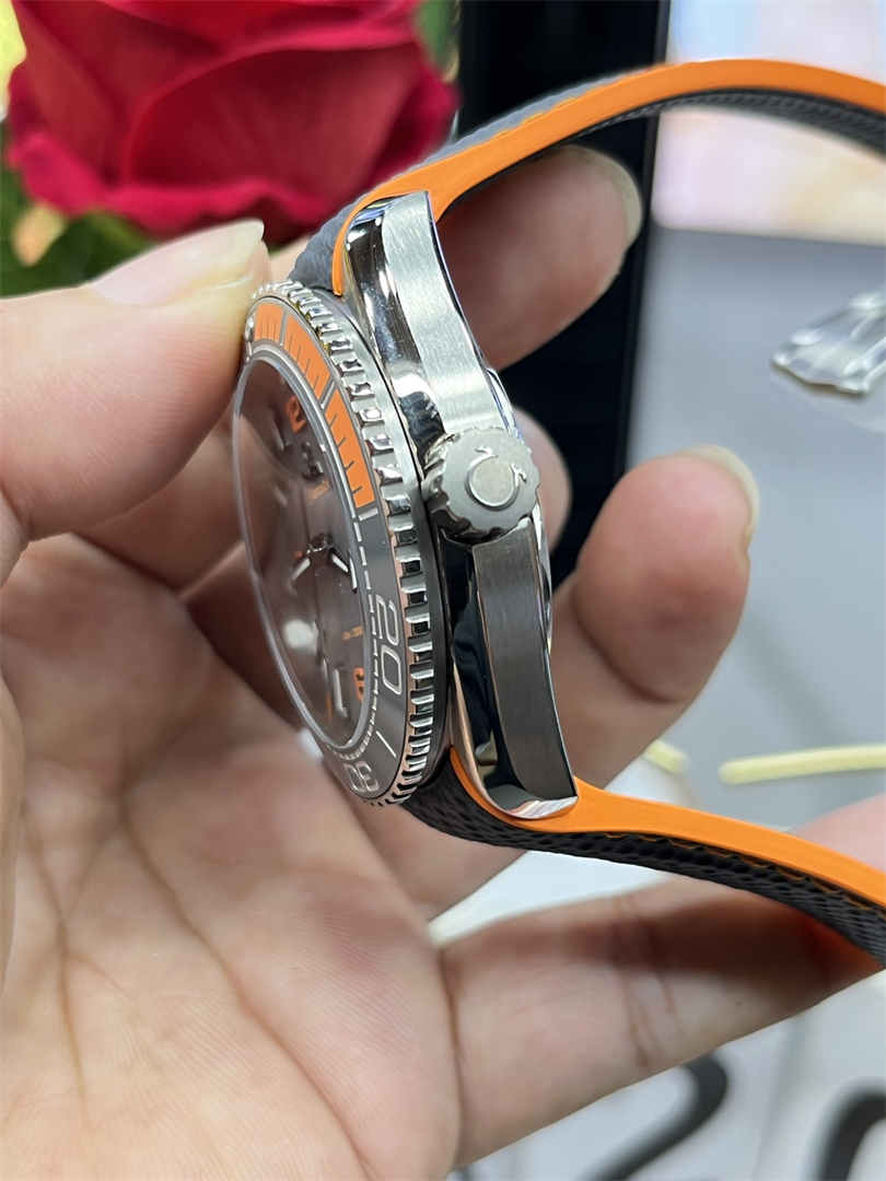 Omega Planet Ocean Replica Titanium 43.5mm – VS Factory High-End Diver Watch
