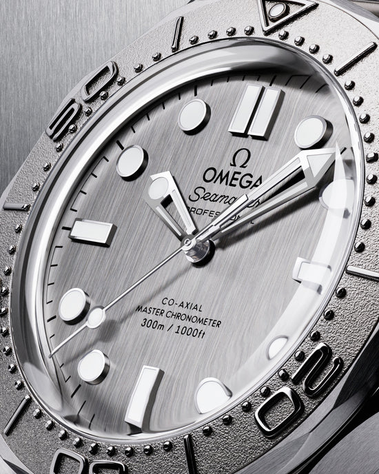 Omega Replica Watch Seamaster Diver 300m, Stainless Steel, 42mm, 210.30.42.20.06.002