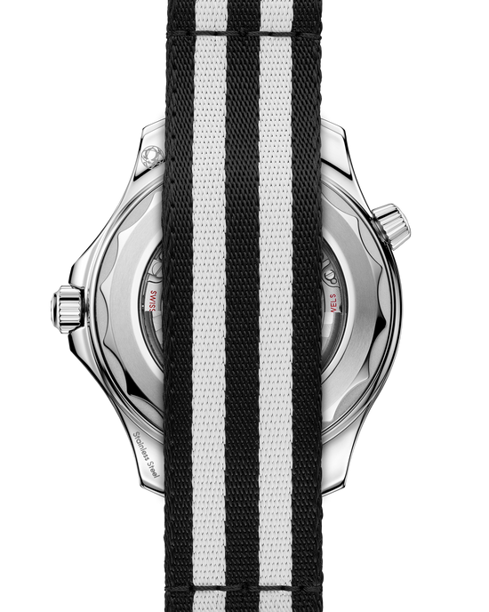 Omega Replica Watch Seamaster Diver 300m, Stainless Steel, 42mm, 210.32.42.20.01.005