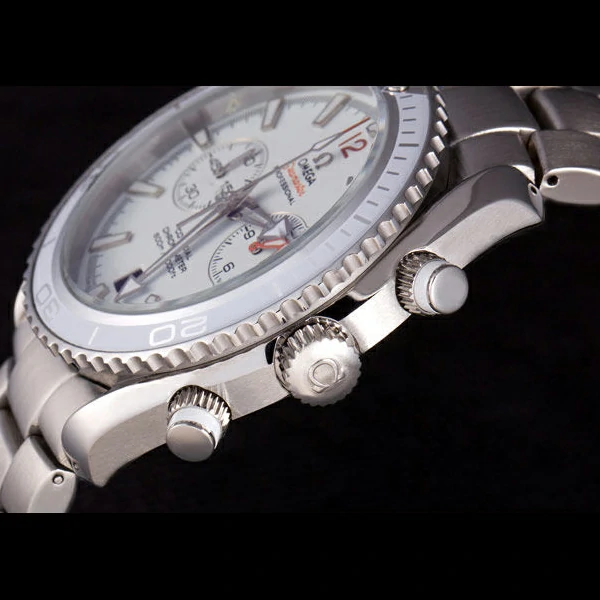 Omega Seamaster Planet Ocean with White Dial and Stainless Steel Band new59464