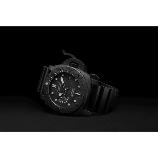 Panerai Replica Watch Submersible Marina Militare Carbotech™ PAM00979