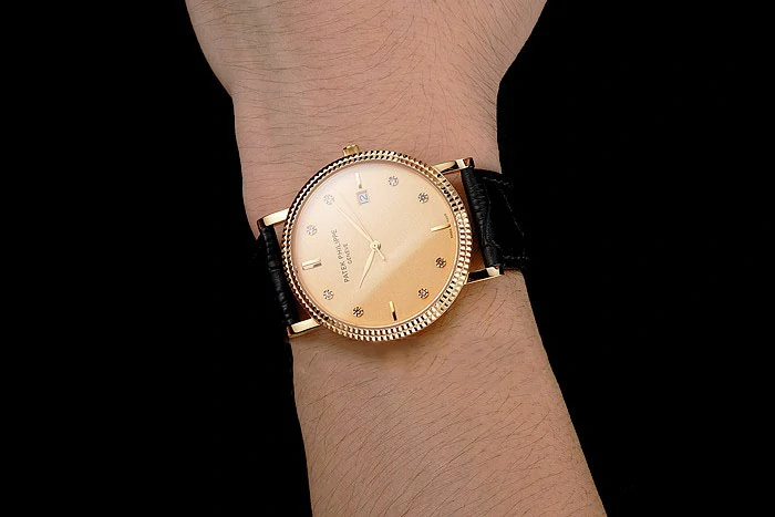 Patek Philippe Calatrava Gold Dial Diamond Hour Marks Ribbed Bezel Gold Case Black Leather Strap new122476
