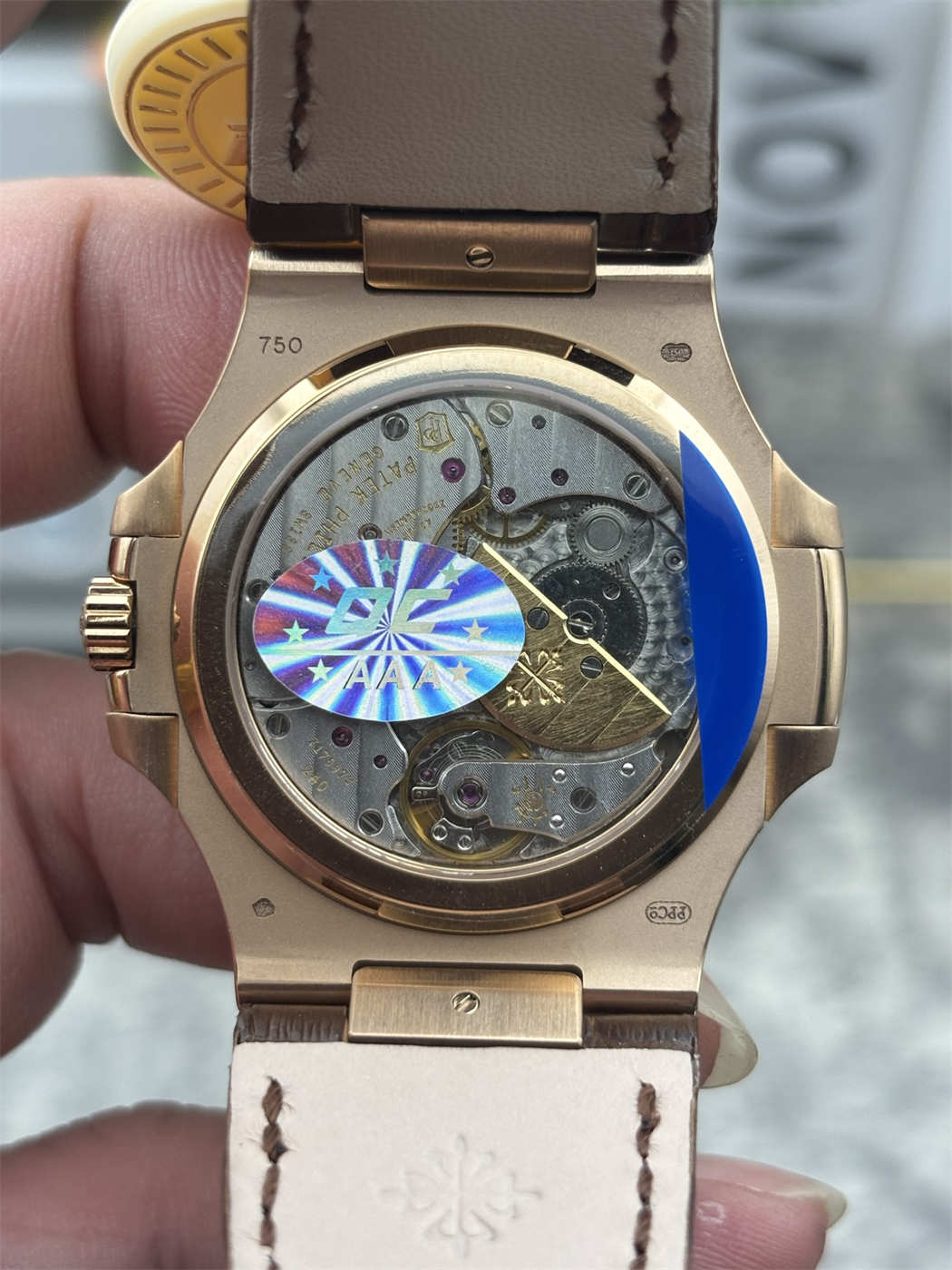Patek Philippe Nautilus 5712/1R Replica – Rose Gold Moonphase Watch