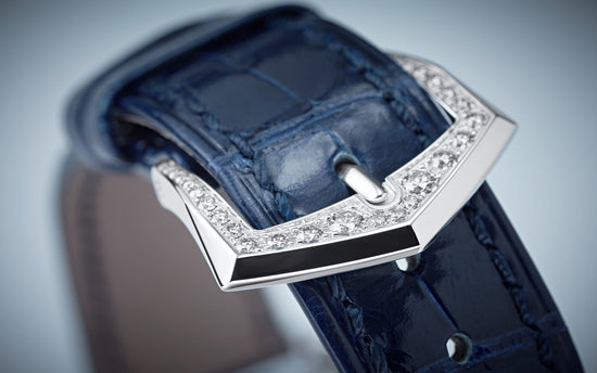 Patek Philippe Replica Watch Calatrava Diamond Ribbon Joaillerie Ladies, 18kt White Gold set with 770 Diamonds: ~4,4ct, 36,5mm, 4978/400G-001