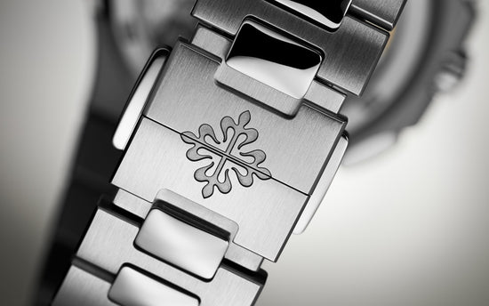 Patek Philippe Replica Watch Nautilus, 5990/1A-011
