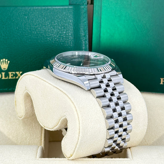 Pre-owned Rolex Replica Watch Datejust 41, Stainless Steel and 18k White Gold, 41mm, 126334-0022