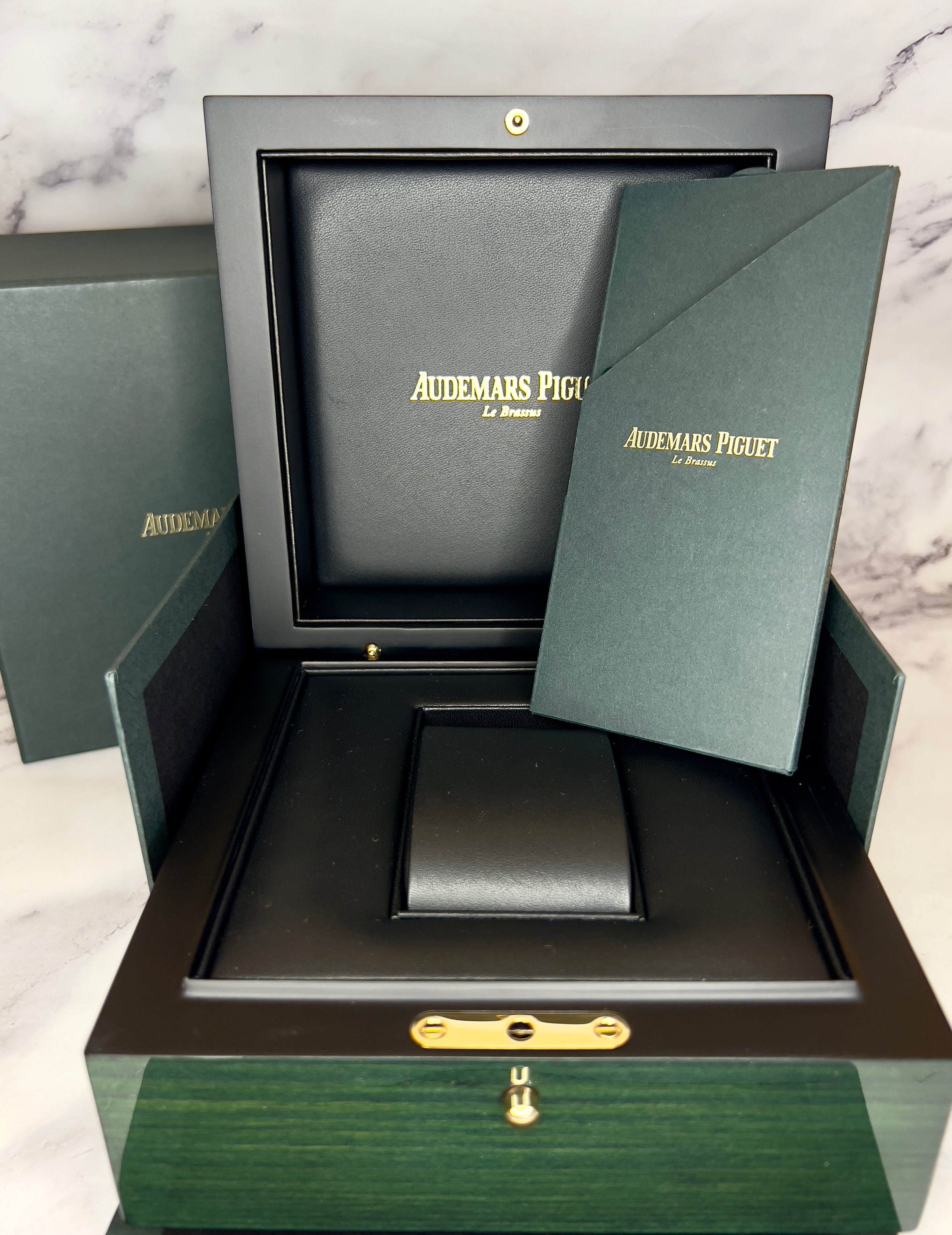 Replica Audemars Piguet Royal Oak Quartz