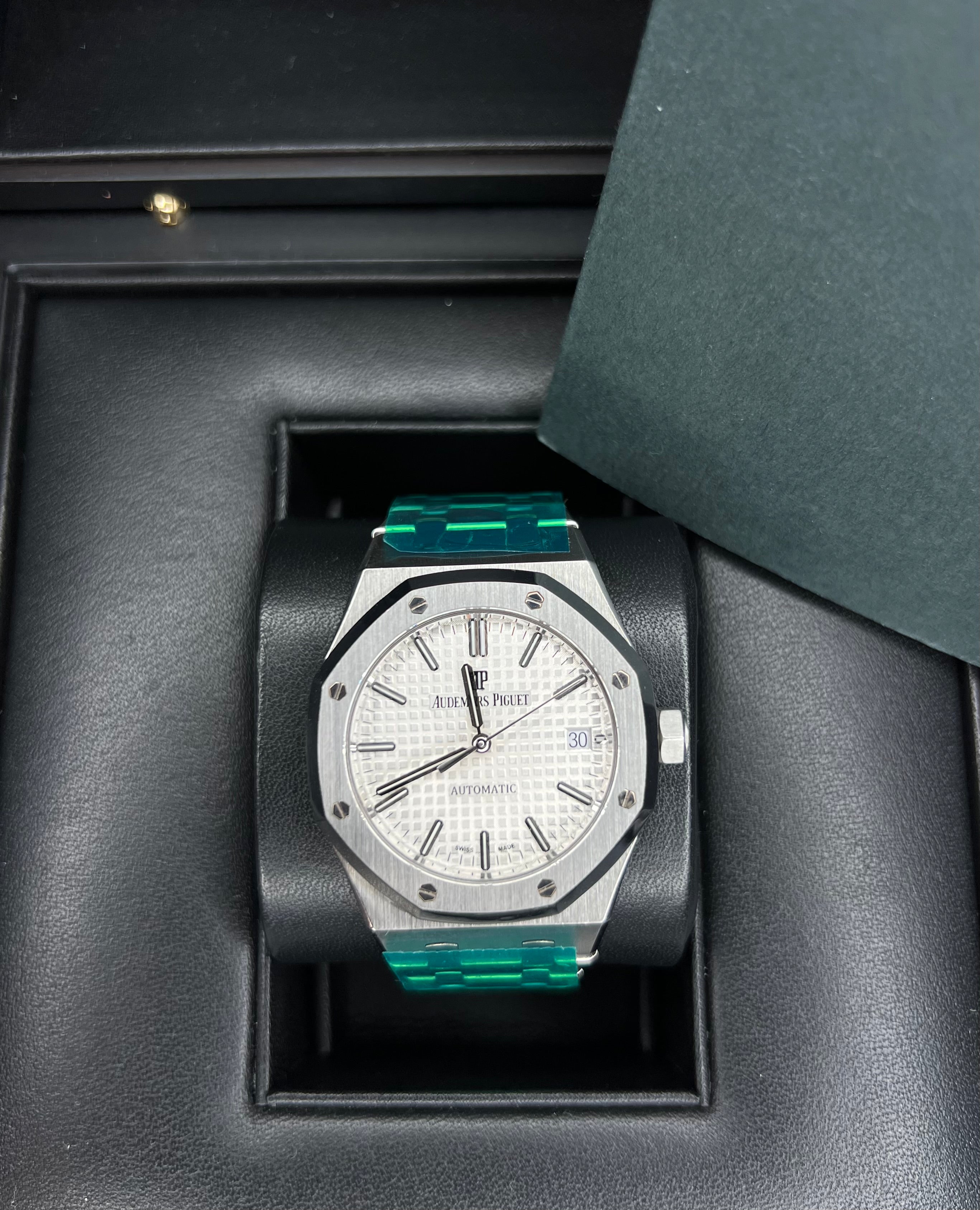 Replica Audemars Piguet Royal Oak Selfwinding Watch 15450ST.OO.1256ST.01