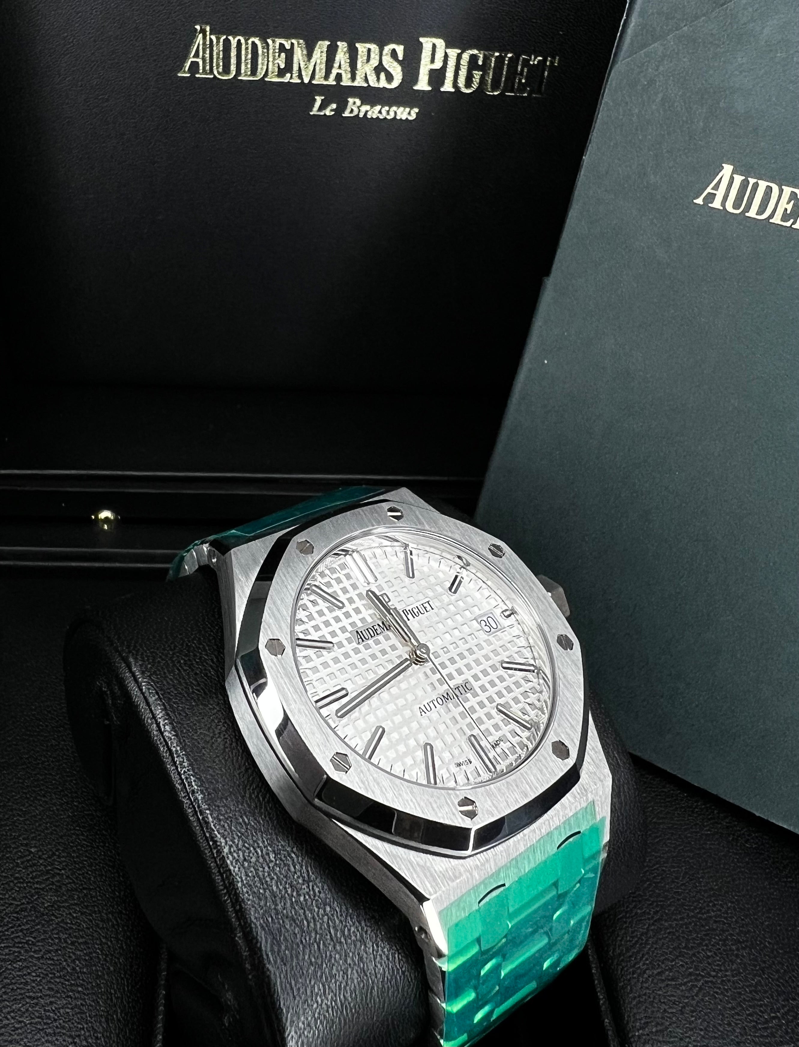 Replica Audemars Piguet Royal Oak Selfwinding Watch 15450ST.OO.1256ST.01
