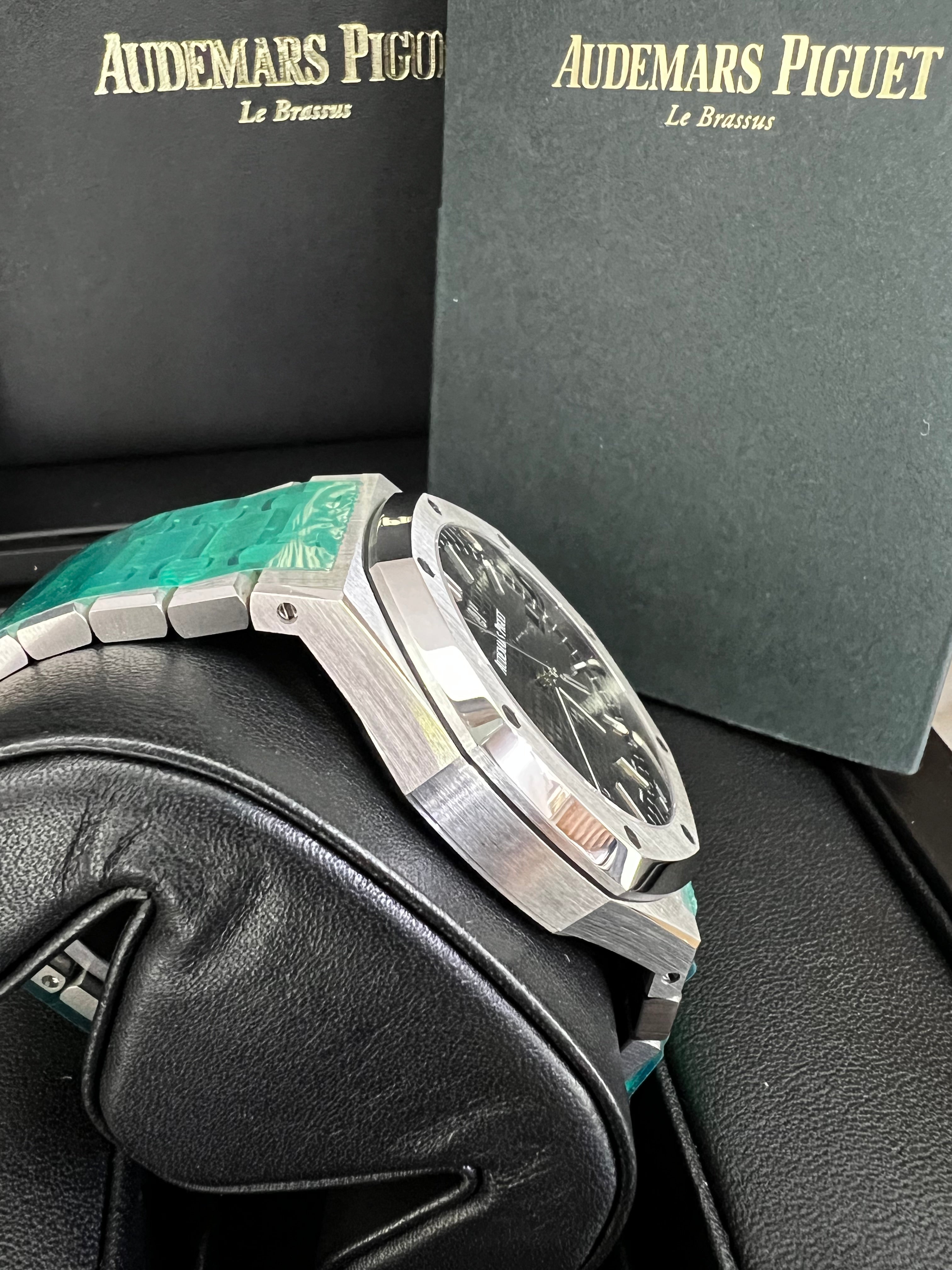 Replica Audemars Piguet Royal Oak Selfwinding Watch 15500ST.OO.1220ST.03