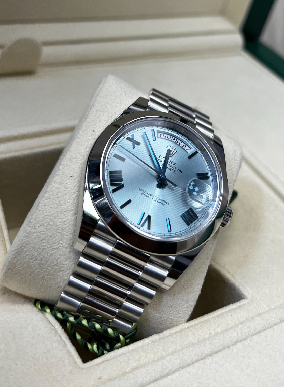 Replica Rolex Oyster Perpetual Day-Date 40 Watch 228206 Men's Watch