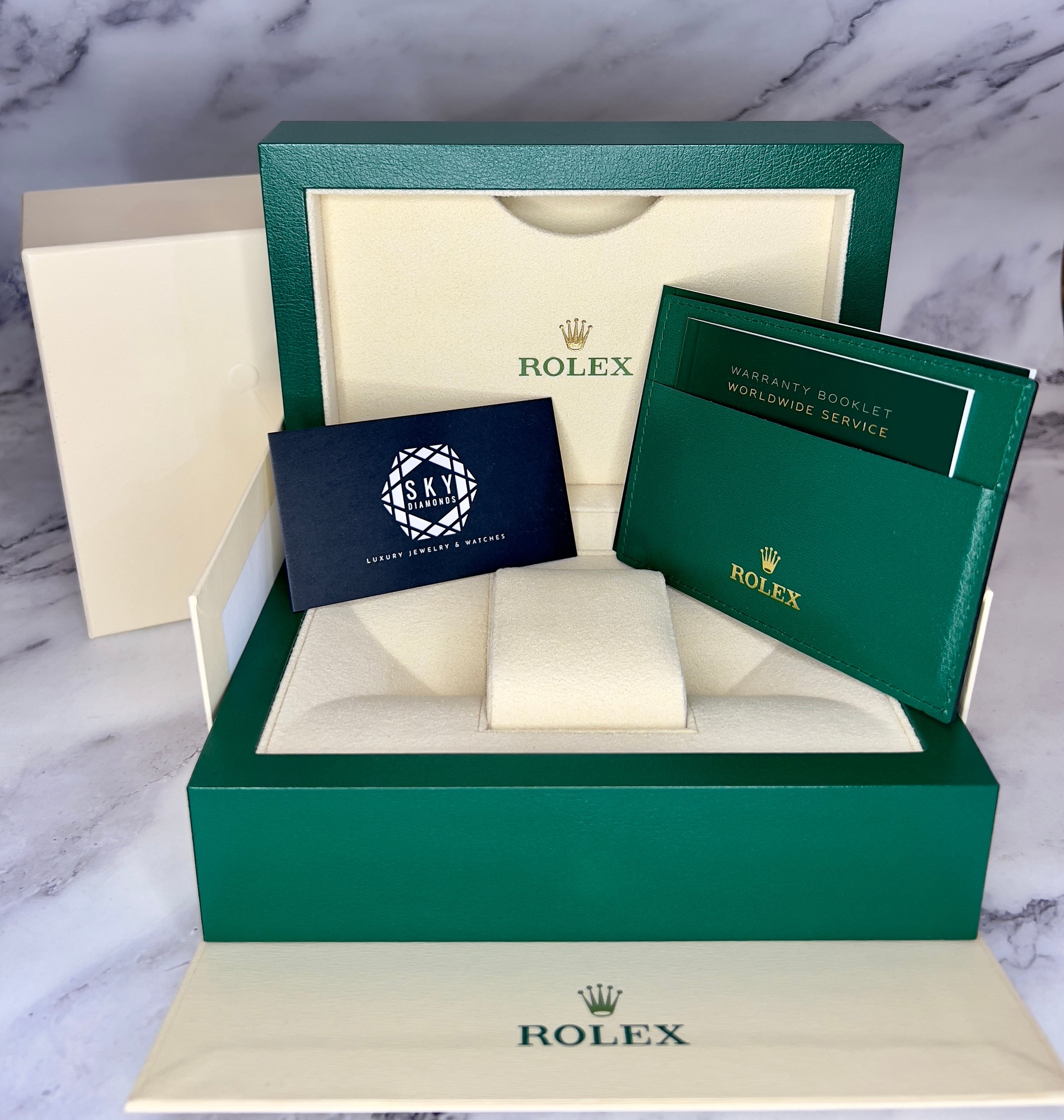 Replica Rolex Sky-Dweller 326938 Yellow Gold Watch