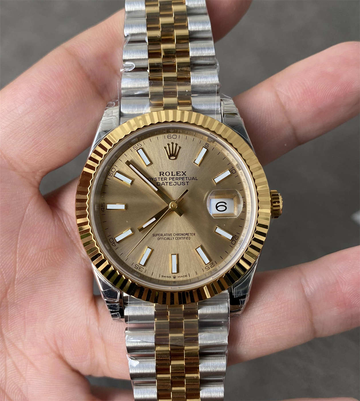 Rolex Datejust 41 Champagne Dial Two Tone Replica – VS Factory M126333-0010 with Dandong 3235 Movement
