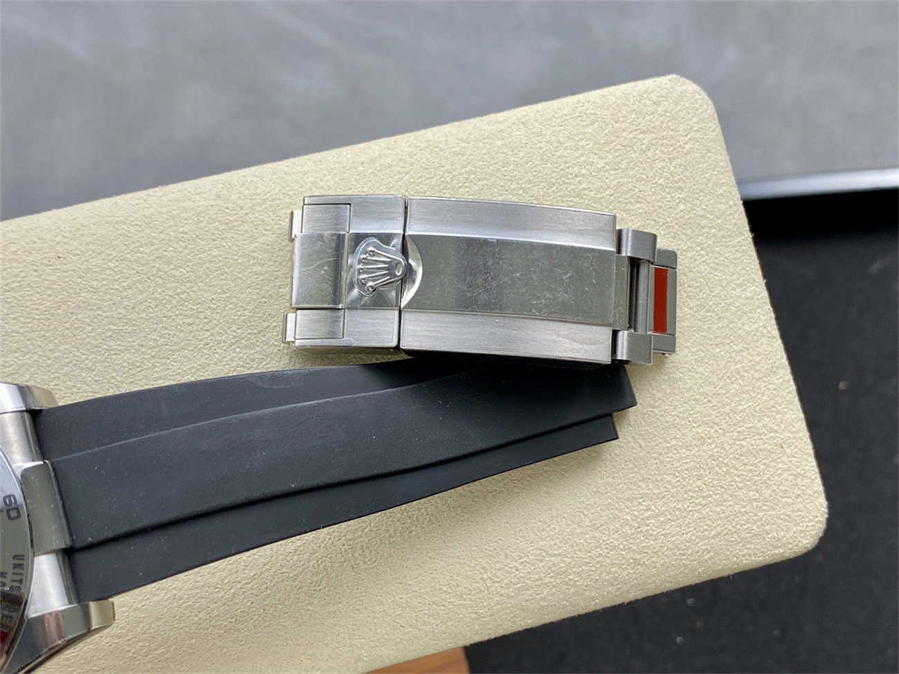 Rolex Daytona Grey Dial – White Gold Chronograph Replica