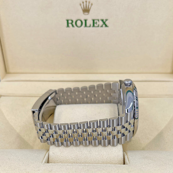 Rolex Replica Watch Datejust 41, Oystersteel and 18k White Gold, Blue Dial, 41mm, Fluted, Jubilee, 126334-0002